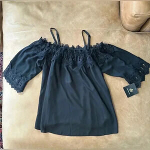 Fortune + Ivy Winkly Crochet Trim Blouse Black NWT Size Small